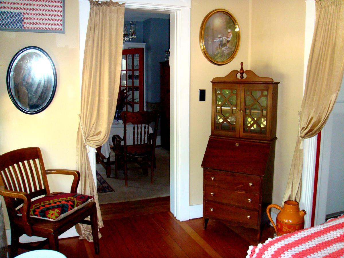 Parks Edge Inn Millinocket ภายนอก รูปภาพ